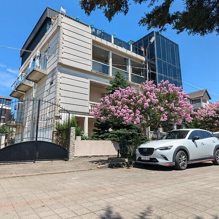 Tirkius House Hotell Kobuleti Eksteriør bilde